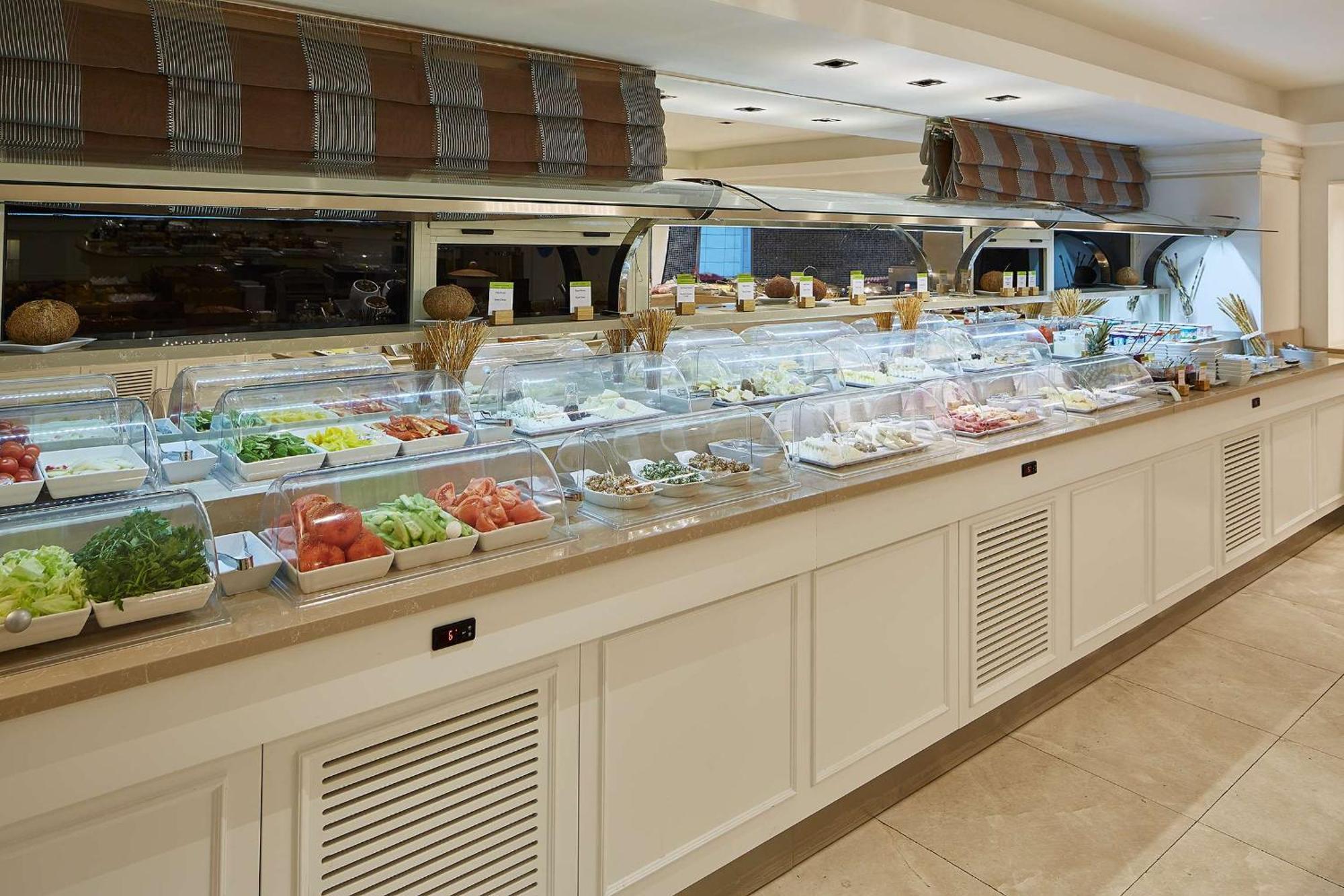 Doubletree By Hilton Izmir - Alsancak Hotel Bagian luar foto